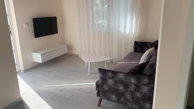 Vila Llano Vlore Exterior photo