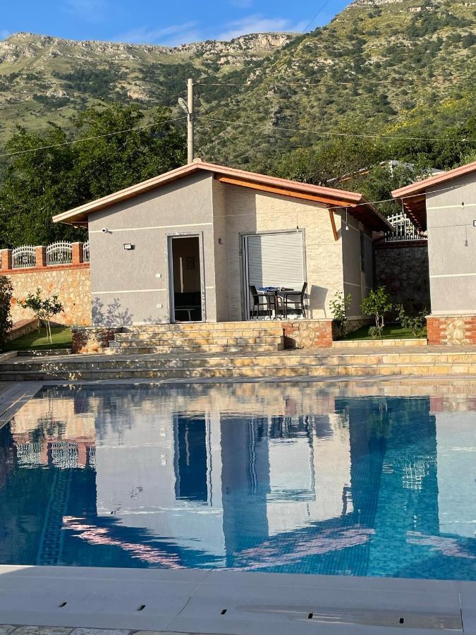 Vila Llano Vlore Exterior photo